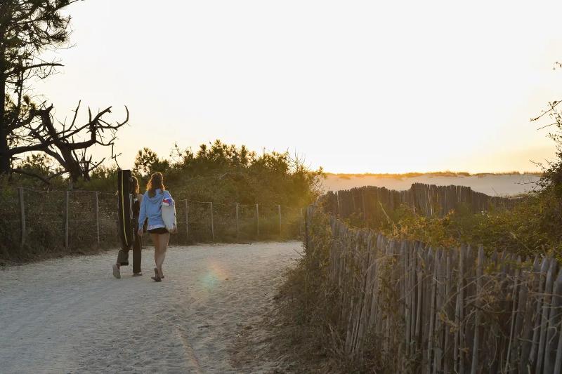 je kunt surfen tijdens een surfkamp Frankrijk 16 jaar