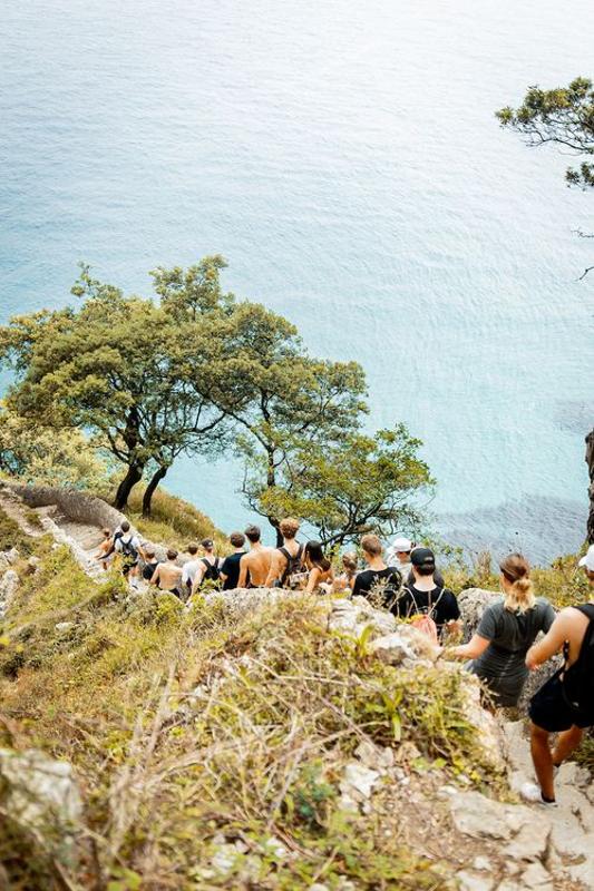 hiken tijdens jongerenreis september