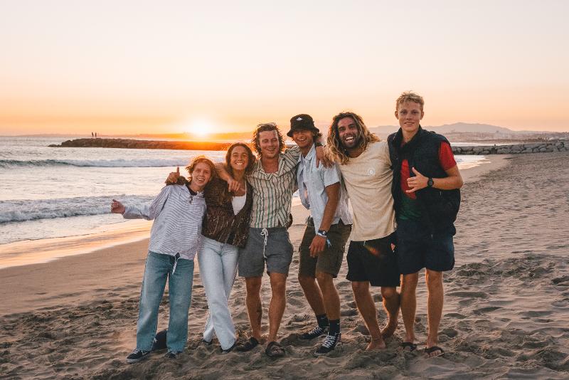 Lachen op de foto tijdens de Groepsreizen Portugal