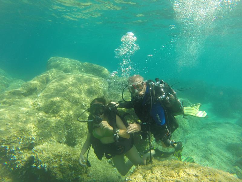 plongée sous-marine en colonie de vacances mer