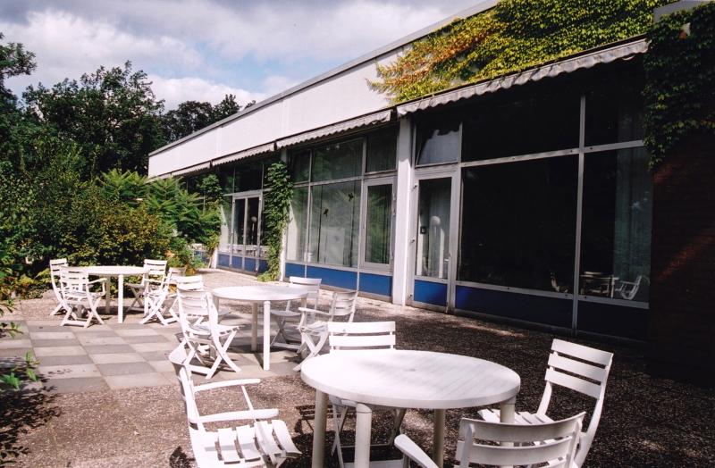 Het terras bij de cafetaria tijdens de taalreis Duitsland