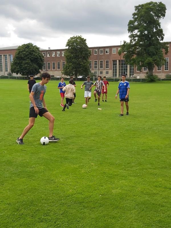 Voetbal tijdens taalreis Duitsland
