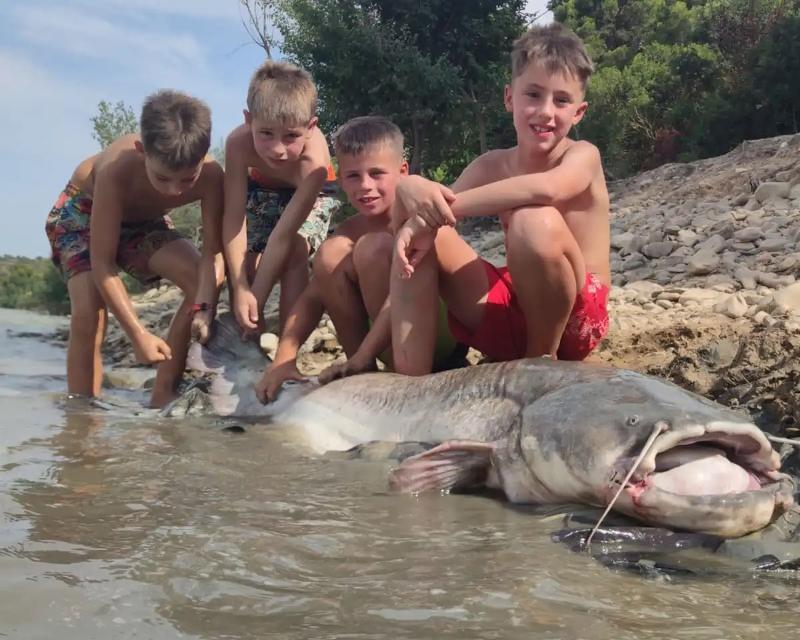 Camp International de Pêche en Espagne - Photo 3